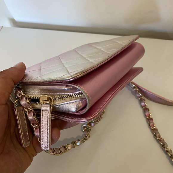 CHANEL ROSE GOLD METALLIC LAMBSKIN MINI SQUARE WITH GOLD HARDWARE Handbag - Picture 9 of 16